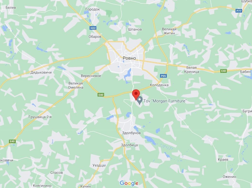 Женщина живет в поселке Квасилов.