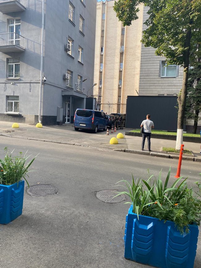 НАБУ пытается задержать находящегося в руках СБУ Чауса 02 dqxikeidqxiqqeant