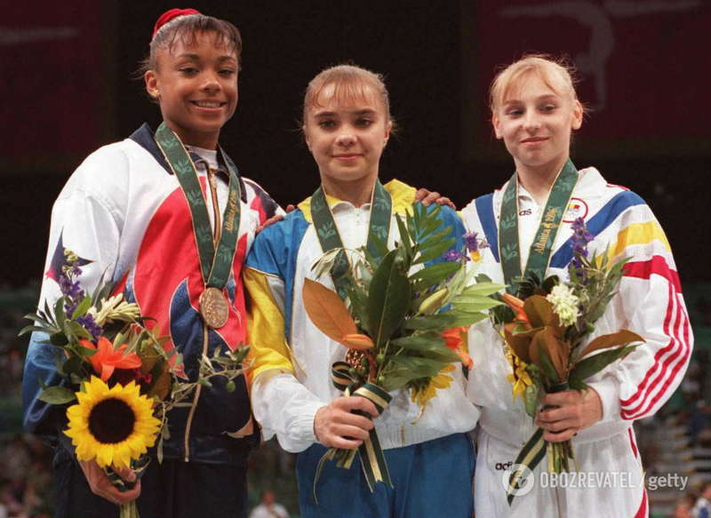 Лилия Подкопаева (в центре) dqxikeidqxiqqeant