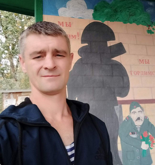 Украинский беспилотник уничтожил наемника 3-й российской мотострелковой бригады 01 dqxikeidqxiqqeant