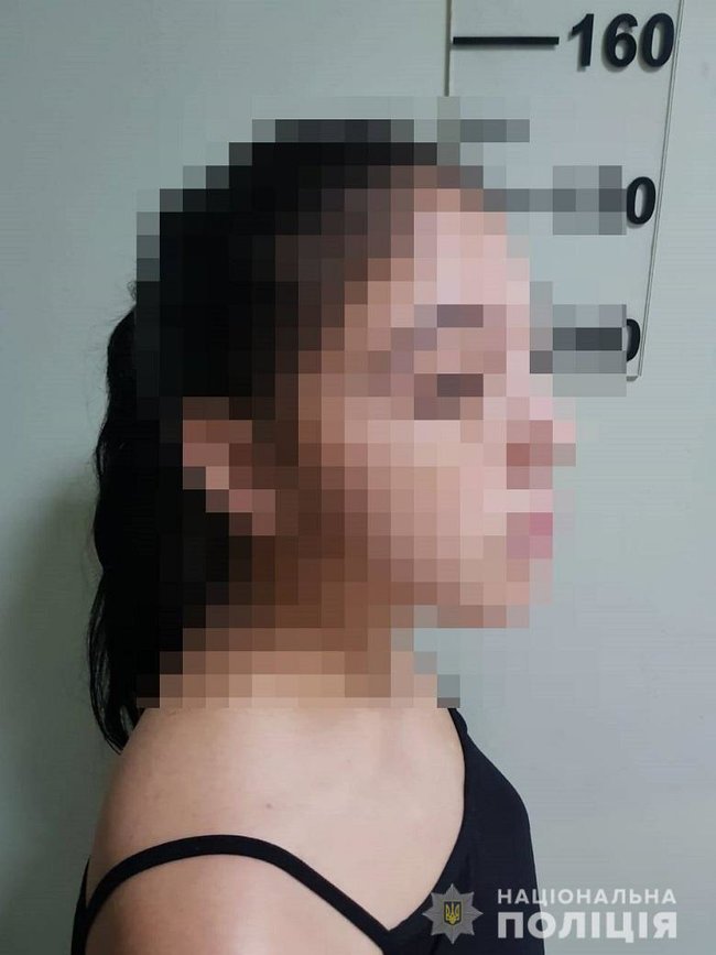 Жительница Закарпатья обокрала в Киеве иностранного дипломата, ее задержали 01 Жительница Закарпатья обокрала в Киеве иностранного дипломата, ее задержали 01 dqxikeidqxiqqeant