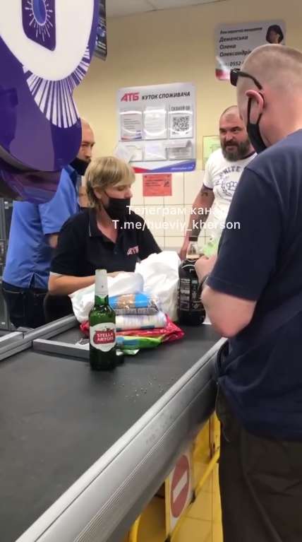 Скандал в супермаркете известной сети dqxikeidqxitkant