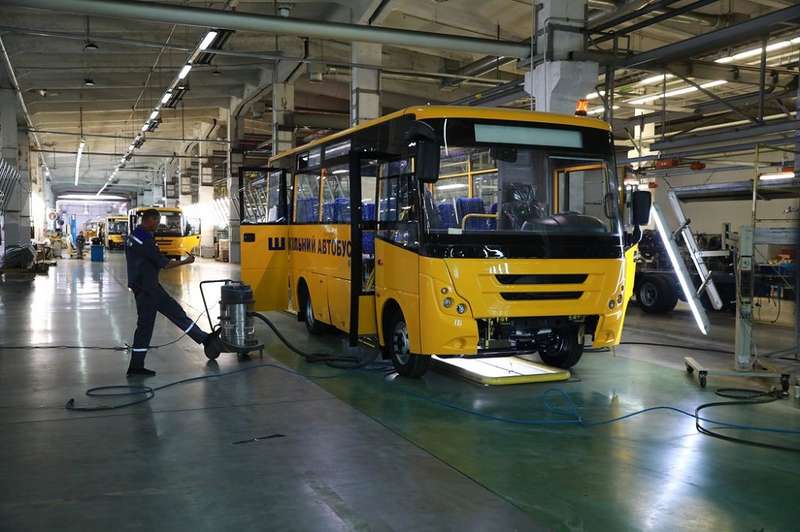 ЗАЗ выпустит новый транспорт для украинских школьников - 1 - изображение dqxikeidqxitkant