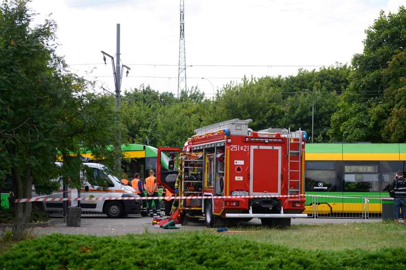 В Познани столкнулись два трамвая. dqxikeidqxiqqeant