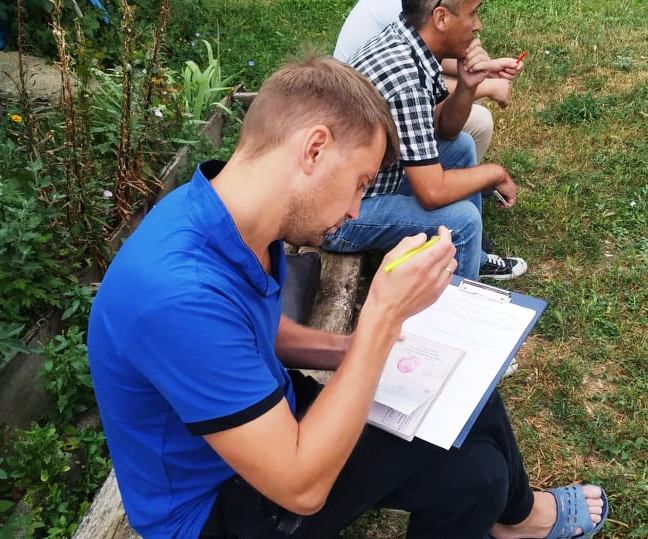 Российские силовики ворвались в храм ПЦУ в оккупированном Крыму 02