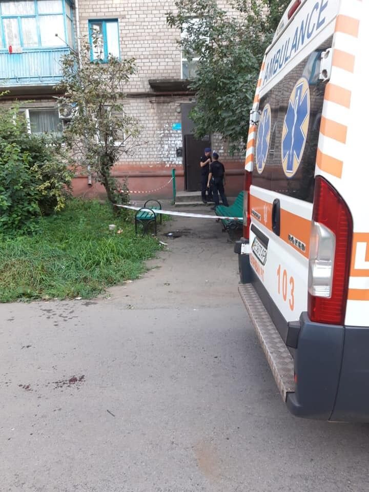 Место, где взорвалась граната dqxikeidqxiqqeant