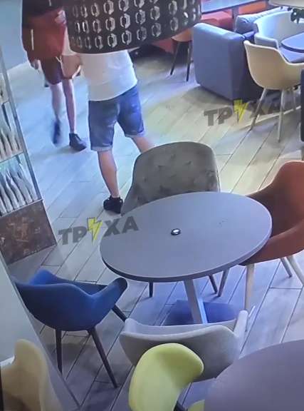 Момент перед ударом dqxikeidqxiqqeant