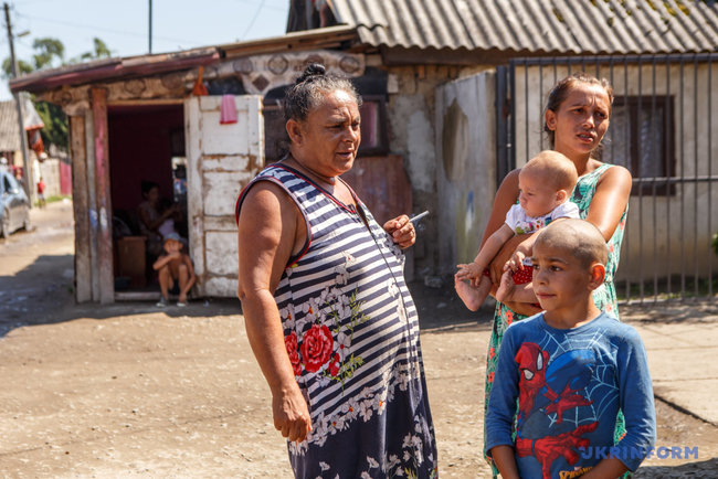 Ромов вакцинируют на Закарпатье 02 dqxikeidqxiqqeant