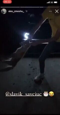 Молодые люди поиздевались над лисенком dqxikeidqxitkant