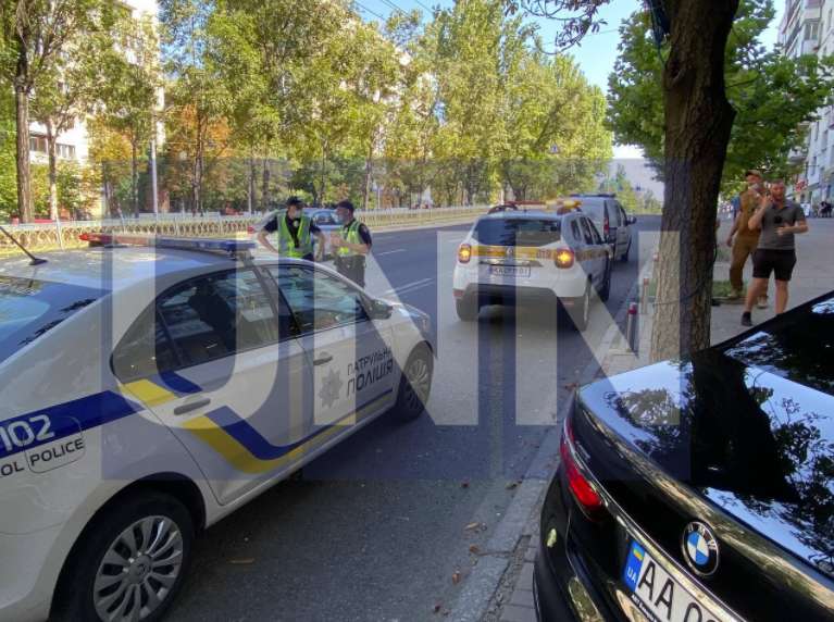 Авто Национальной полиции