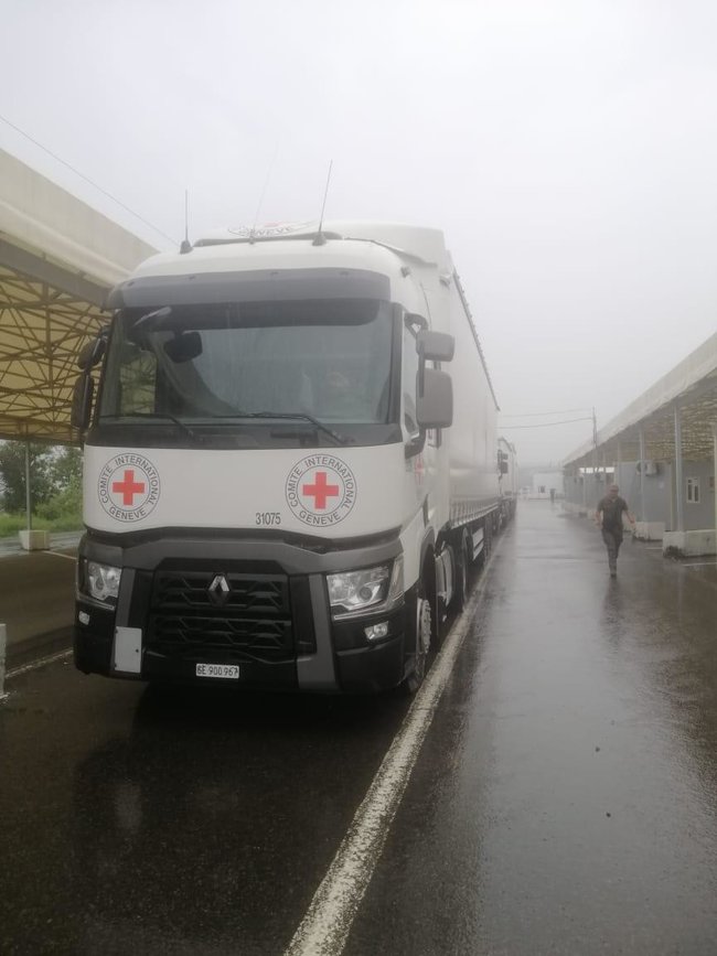Красный Крест направил на оккупированную часть Донбасса 50 тонн гуманитарного груза 02 dqxikeidqxitkant
