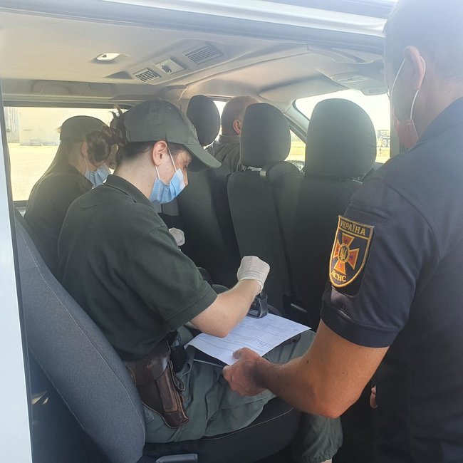 Украинские спасатели вернулись с тушения масштабных пожаров в Турции 02