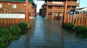 Туристы не могут нормально дойти до пляжа