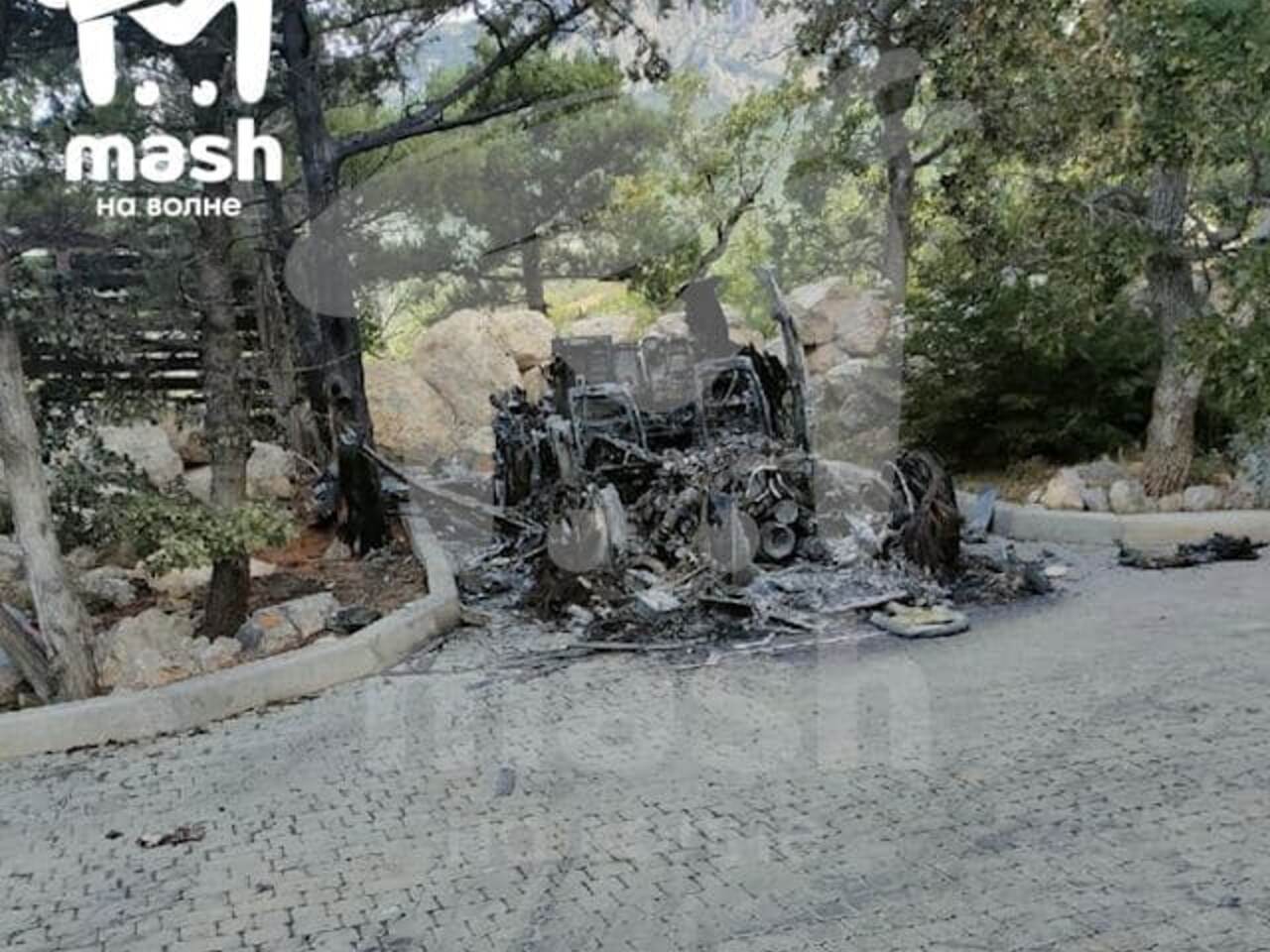    Rolls-Roy      31   : : : Lenta.ru dqxikeidqxitkant