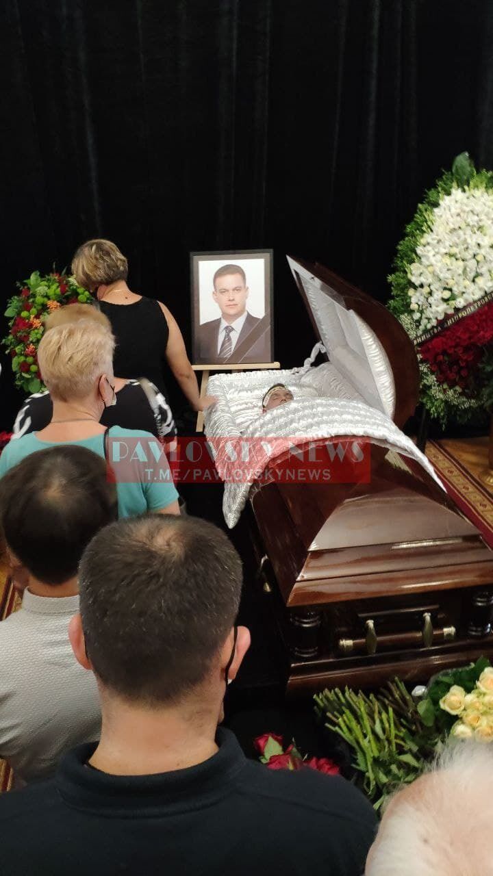 Прощание проходит в театре имени Тараса Шевченко dqxikeidqxiqqeant