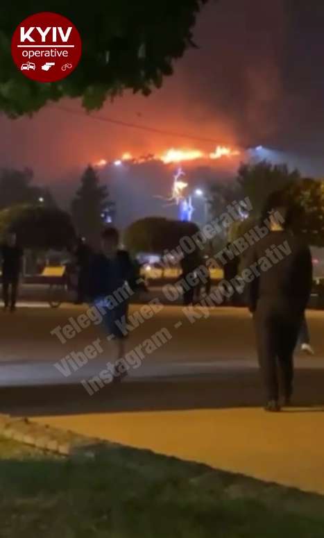 В Броварах загорелась пятиэтажка. dqxikeidqxitkant