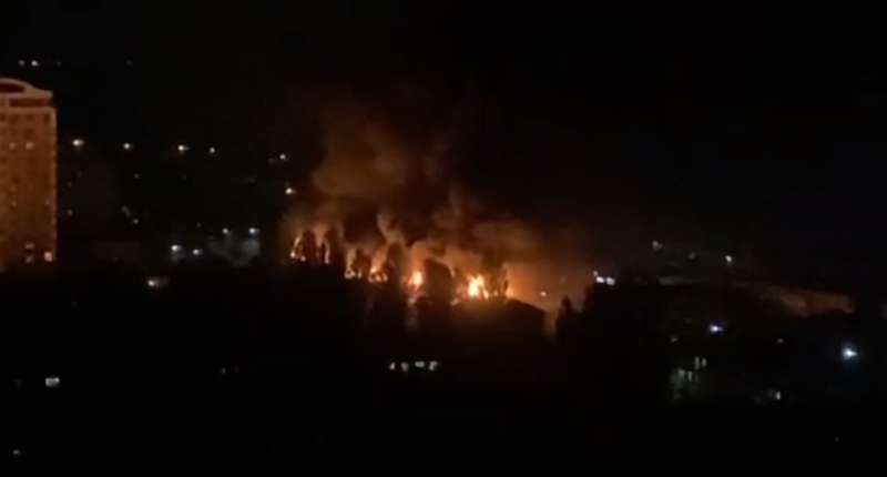 Масштабный пожар в многоэтажке в Броварах.