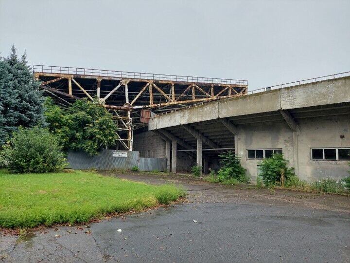 ",   ,   ,      "  "