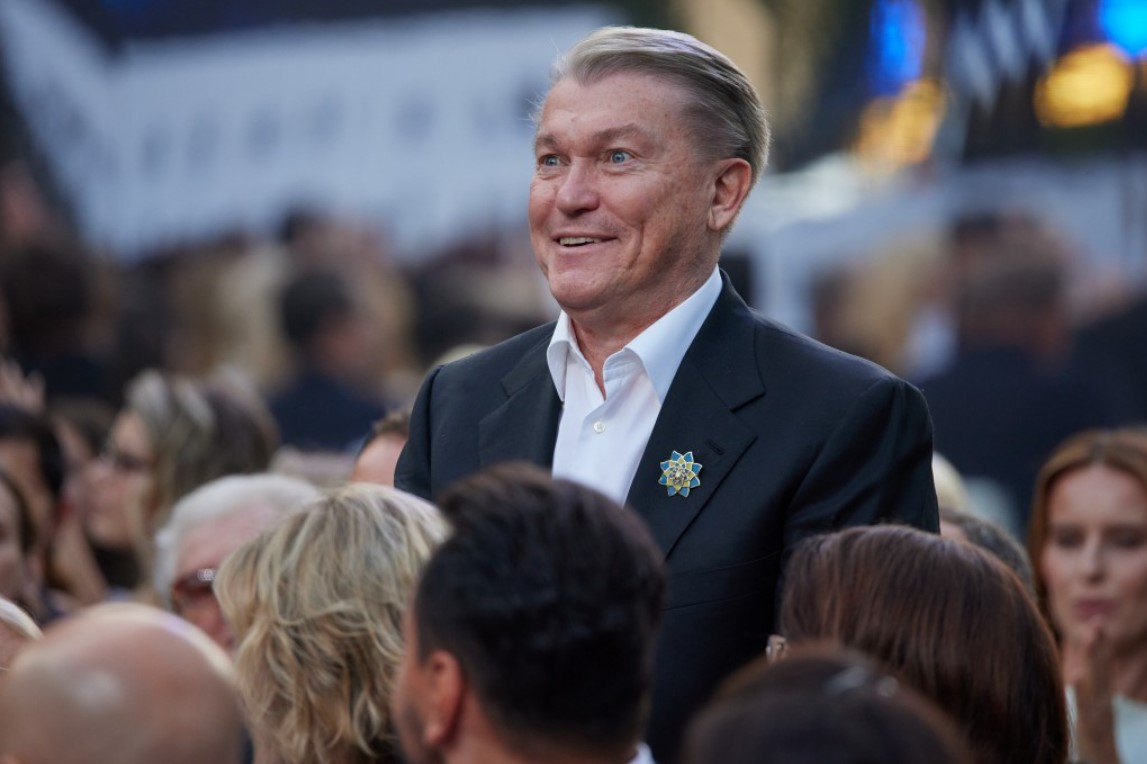 Зеленский сделал «Национальными легендами Украины» Ротару, Блохина и еще 5 украинцев - 3 - изображение