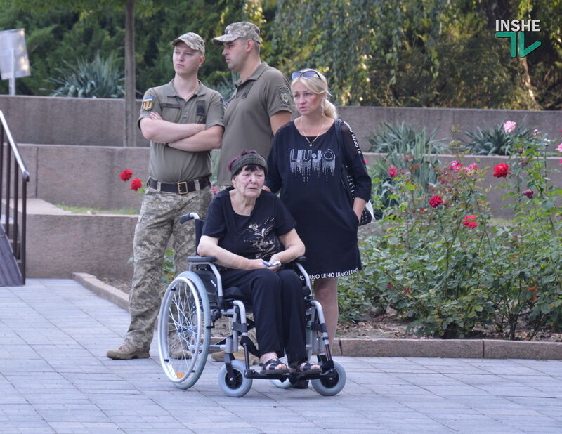 Попрощались с Михайловым 25 августа возле мемориала "Струны памяти". dqxikeidqxitkant