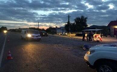 Трасса проходит прямо по селу, а этот участок не освещен