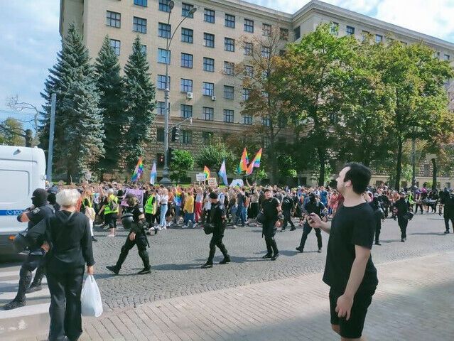 ЛГБТ-марш в Харькове dqxikeidqxiqqeant