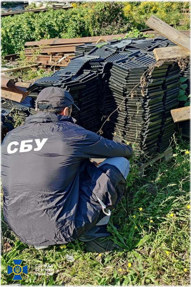 Миллионные убытки и риск аварии поездов: СБУ разоблачила коррупционную схему на Укрзализныце 01 Миллионные убытки и риск аварии поездов: СБУ разоблачила коррупционную схему на Укрзализныце 01 dqxikeidqxitkant