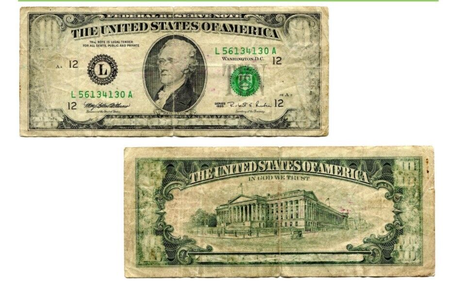 Доллары отказываются принимать в обменниках: в НБУ показали, какую валюту будет сложно обменять