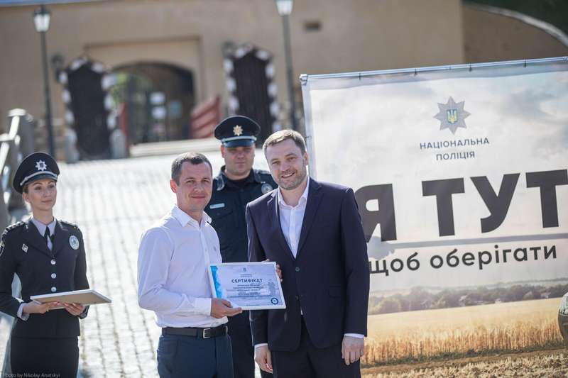 Выступил Денис Монастырский