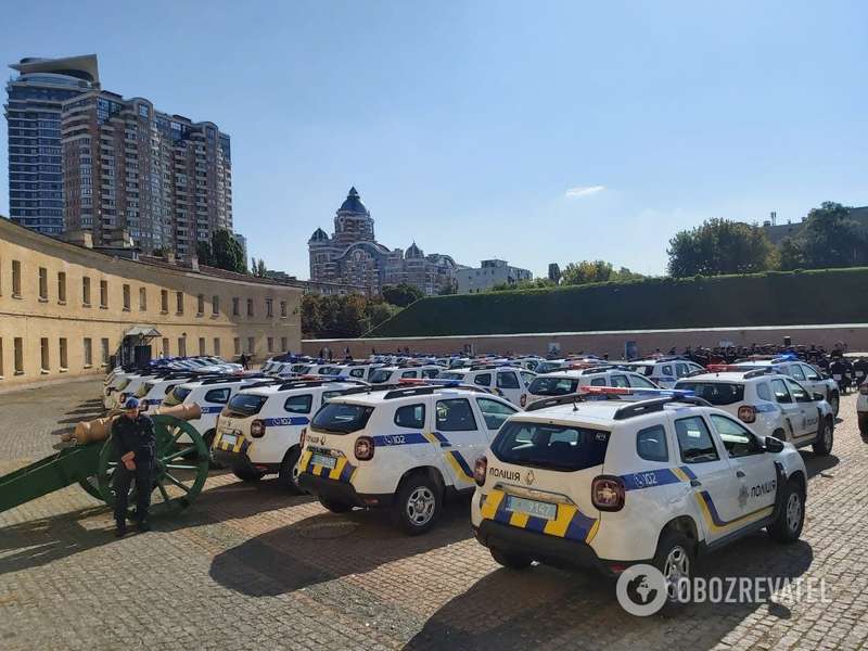 Всего передали 86 машин.