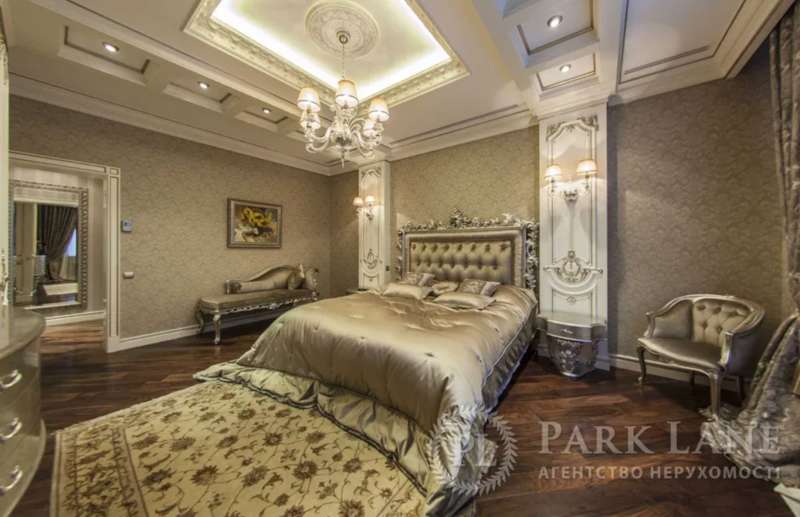 В Киеве продают VIP-квартиру за 40 миллионов: комильфо или "пшонка-стиль"?