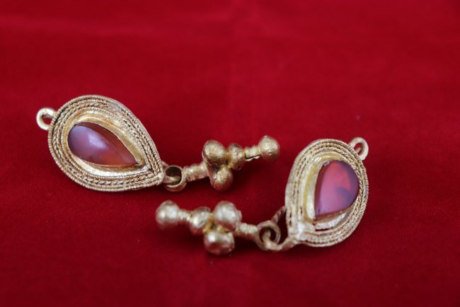       III  01 dqxikeidqxiqqeant