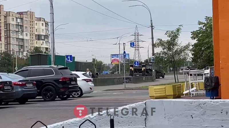 Кадры сняты на Троещине dqxikeidqxiqqeant