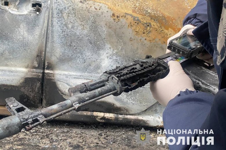 Убийство в Черкассах: полиция нашла автомобиль, на котором мог убегать киллер 04 Убийство в Черкассах: полиция нашла автомобиль, на котором мог убегать киллер 04