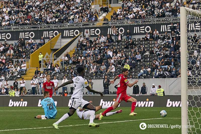 Роман Яремчук забил первые два гола