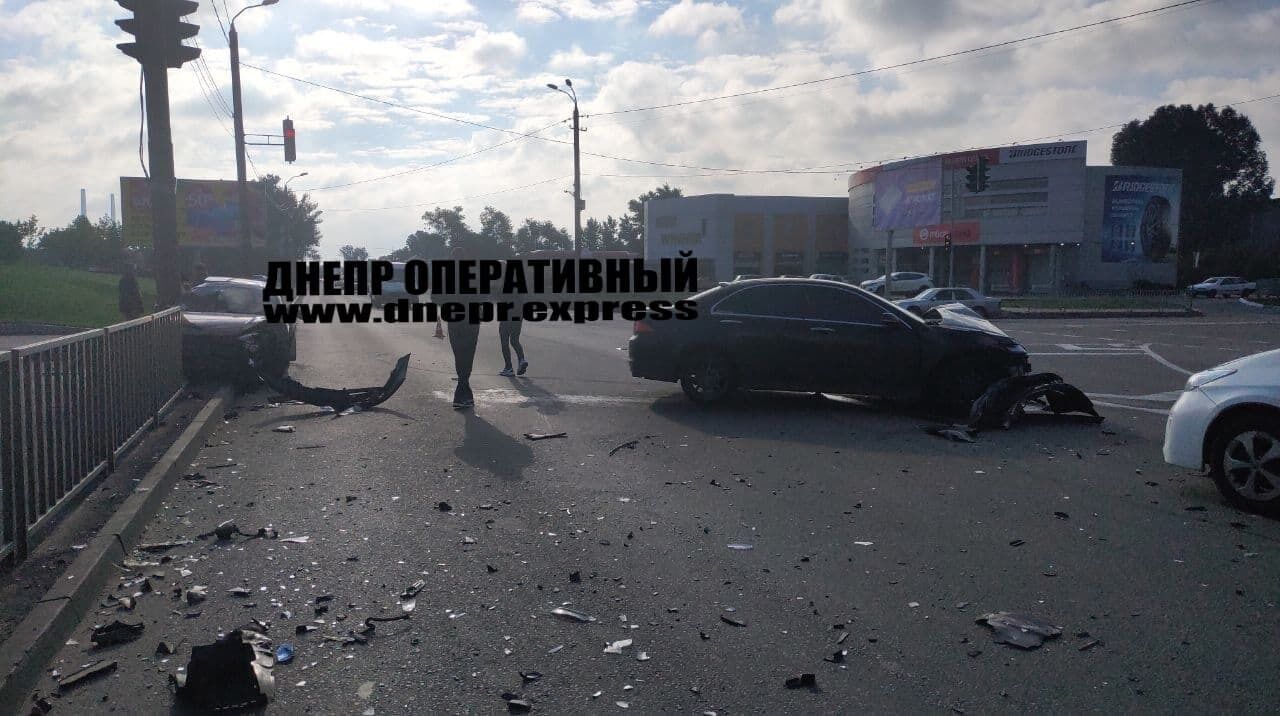 Авария возле яхт-клуба dqxikeidqxiqqeant