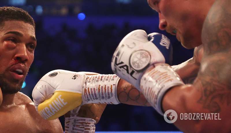 Перчатки Усика.