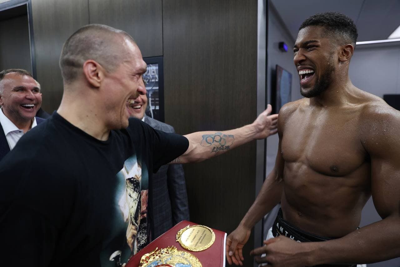 Усик и Джошуа