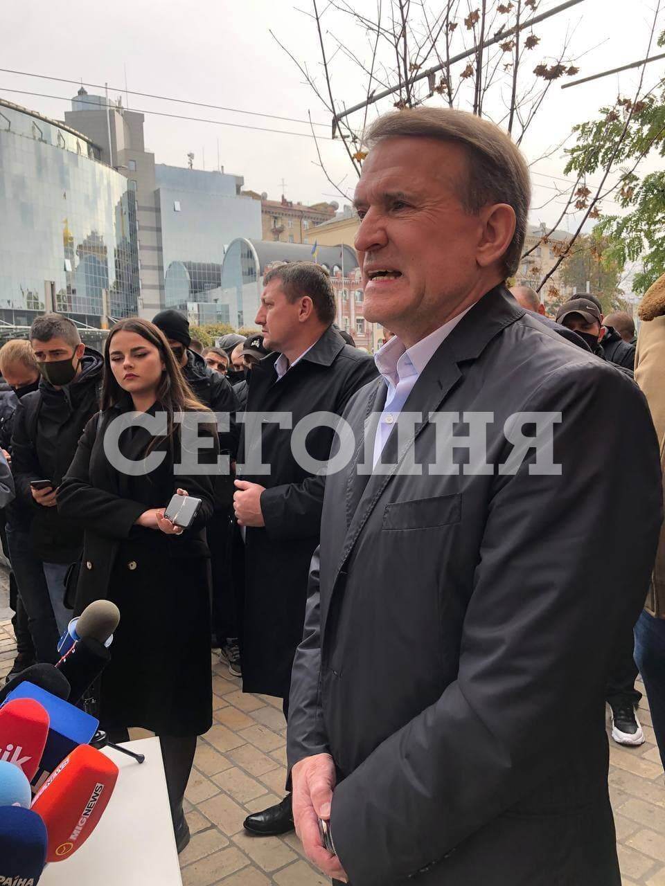 Виктор Медведчук dqxikeidqxitkant