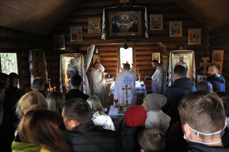 В Киеве почтили память погибших за свободу и независимость Украины 04