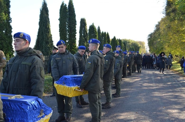 Останки 16 воинов УПА перезахоронили на Львовщине 02 dqxikeidqxiqqeant