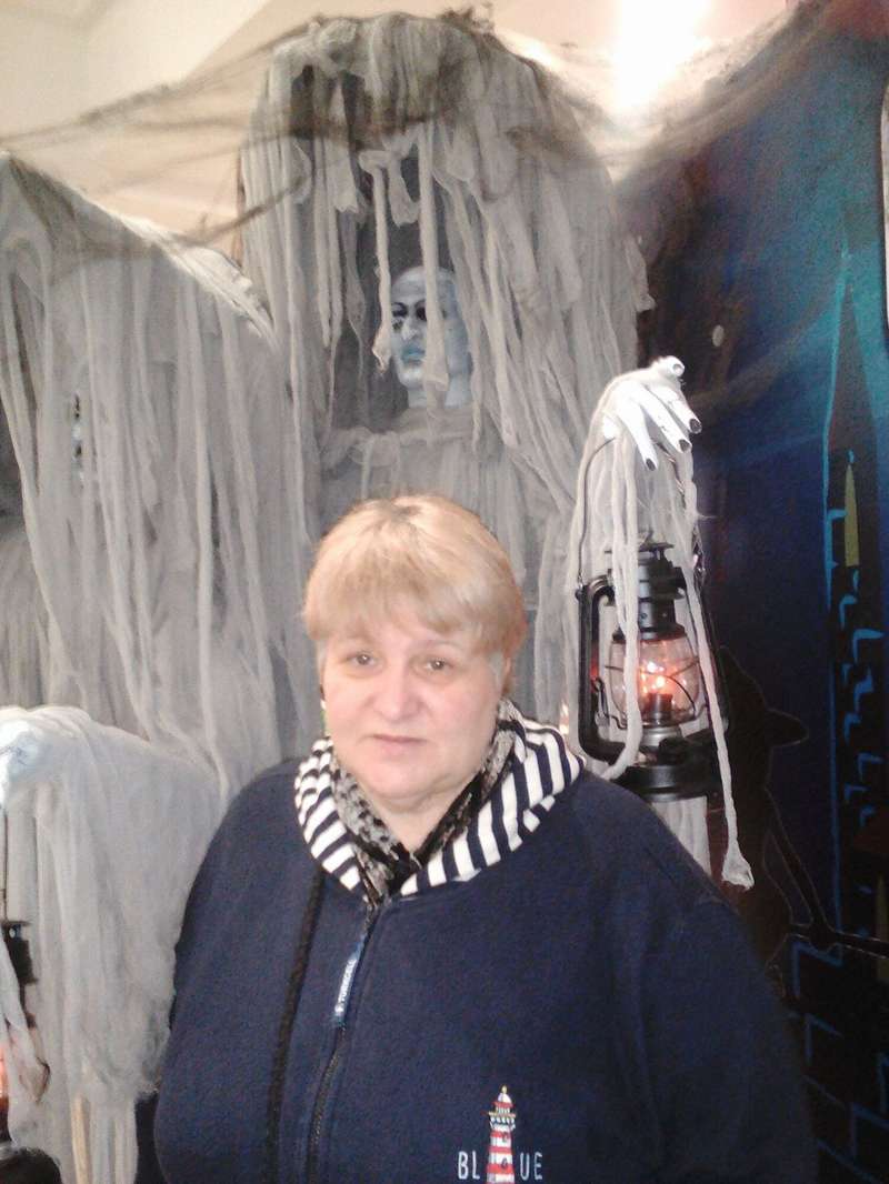 Первой умерла женщина. dqxikeidqxiqqeant