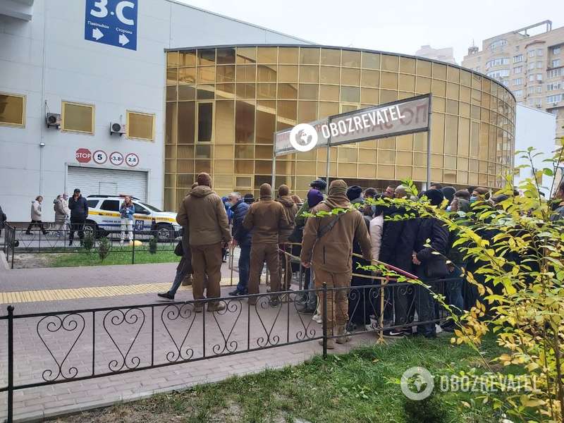 Пункт вакцинации на Центральном ЖД вокзале Киева.