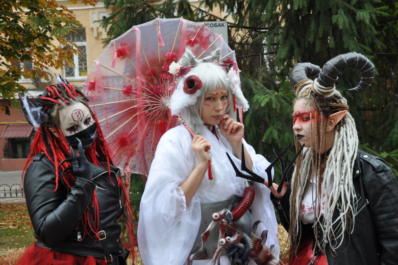 Парад зомби накануне праздника Хэллоуин прошел в центре Киева 14