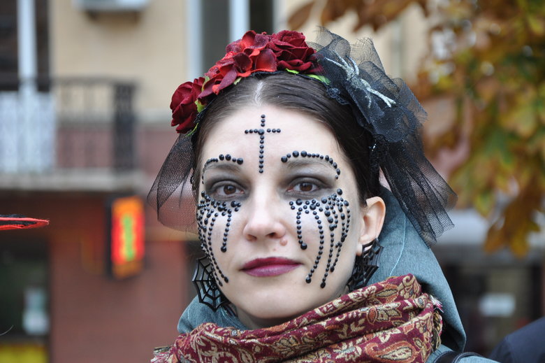 Парад зомби накануне праздника Хэллоуин прошел в центре Киева 19