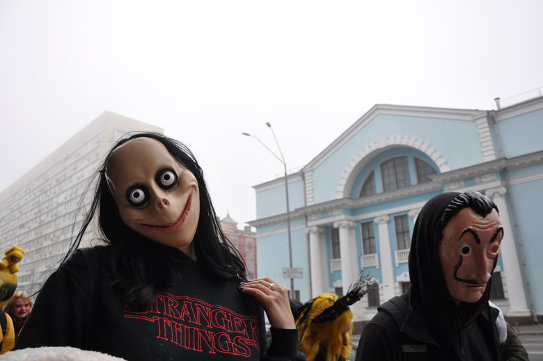 Парад зомби накануне праздника Хэллоуин прошел в центре Киева 05