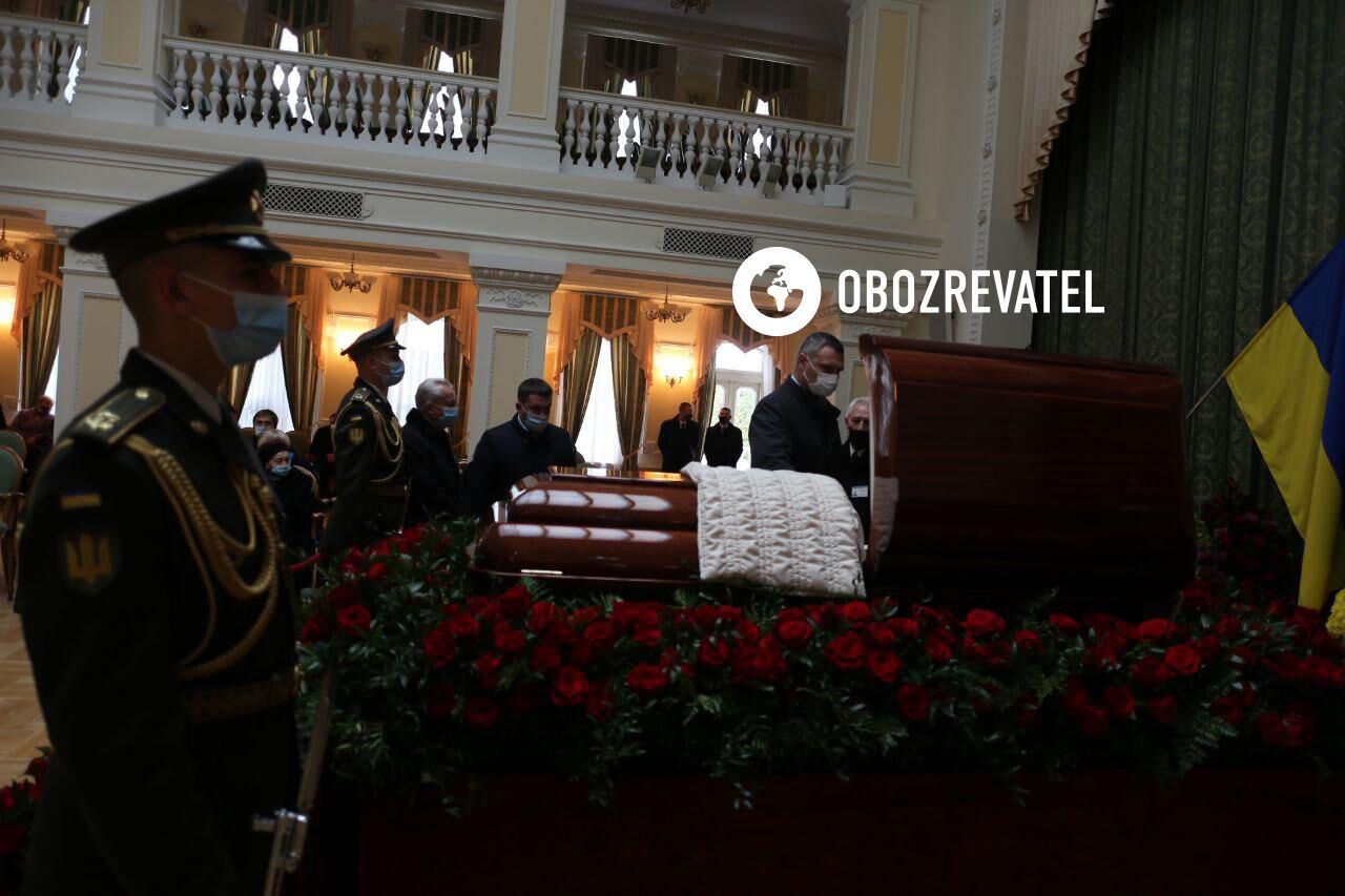 Церемония прощания с Ефимом Звягильским dqxikeidqxitkant