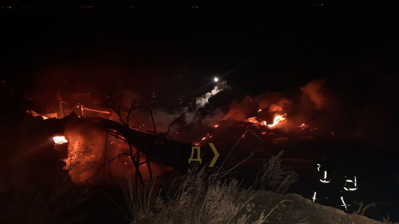 На пляже Дельфин в Одессе полыхает популярный ночной клуб TrueMan 02 На пляже Дельфин в Одессе полыхает популярный ночной клуб TrueMan 02