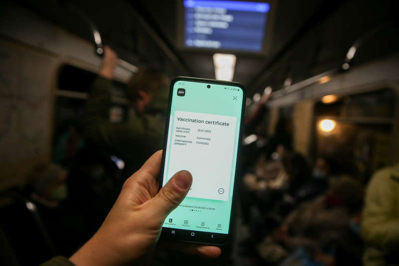 covid vaccination invest 09 - <b>Новый карантин — новые мошеннические схемы.</b> Как работает рынок фальшивых COVID-сертификатов в Украине — расследование Забороны - Заборона dqxikeidqxitkant