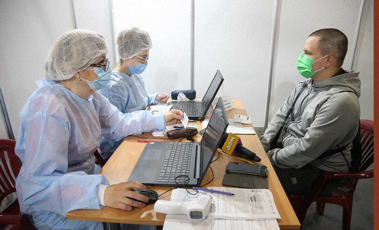 covid vaccination invest 10 - <b>Новый карантин — новые мошеннические схемы.</b> Как работает рынок фальшивых COVID-сертификатов в Украине — расследование Забороны - Заборона